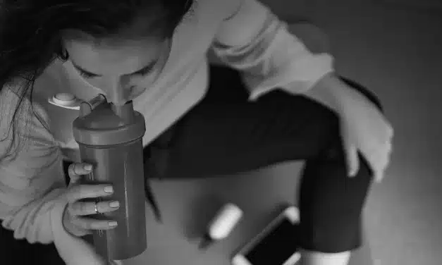 Max’s 100 whey VS Whey Protein Supplies Australia